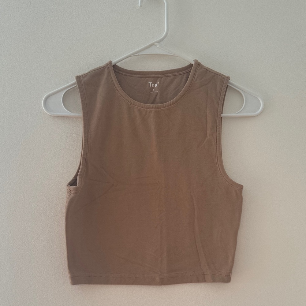 TNA Cocoa Sleeveless Crop Top